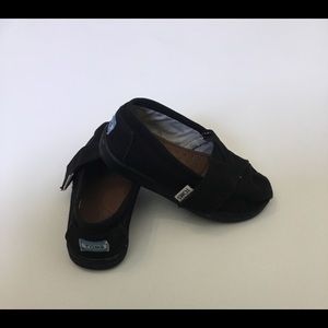 Black Toms